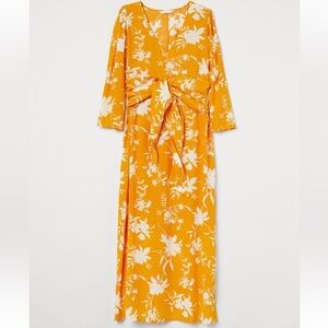 H&M MAMA Maternity Dark Yellow/Patterned Tie-Belt Dress